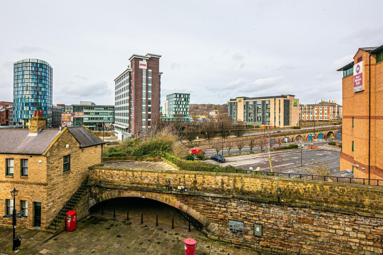 Beautiful 1-Bed Apartment In Grade Listed Warehouse - Victoria Quays, Sheffield City Centre, Free Parking, Pet Friendly, Netflix מראה חיצוני תמונה